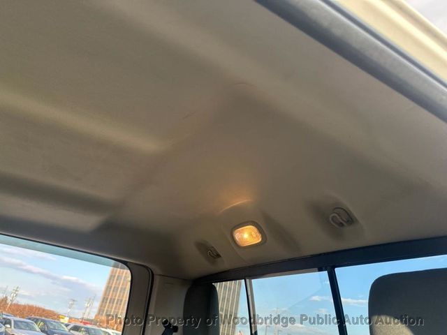 2016 Ram 1500 4WD Crew Cab 140.5" SLT - 22970762 - 10