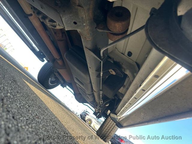 2016 Ram 1500 4WD Crew Cab 140.5" SLT - 22970762 - 19