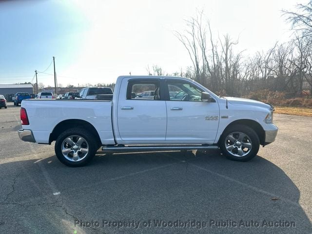 2016 Ram 1500 4WD Crew Cab 140.5" SLT - 22970762 - 2