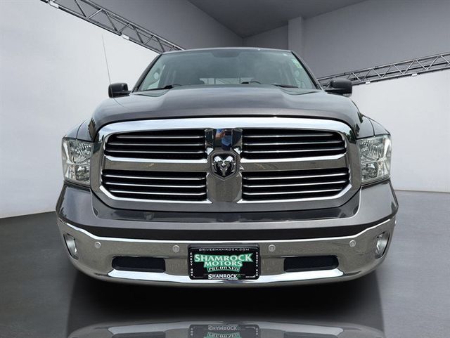 2016 Ram 1500 4WD Crew Cab 140.5" SLT - 23033904 - 9