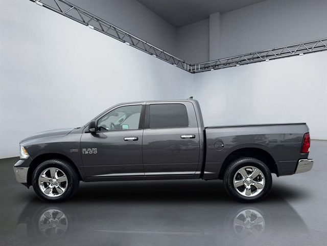 2016 Ram 1500 4WD Crew Cab 140.5" SLT - 23033904 - 1
