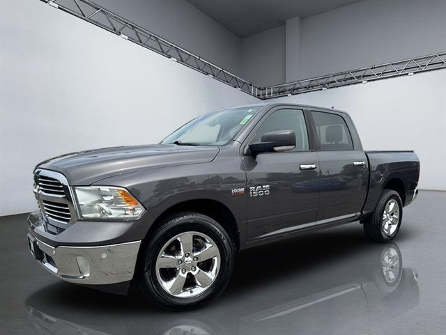 2016 Ram 1500 4WD Crew Cab 140.5" SLT - 23033904 - 25