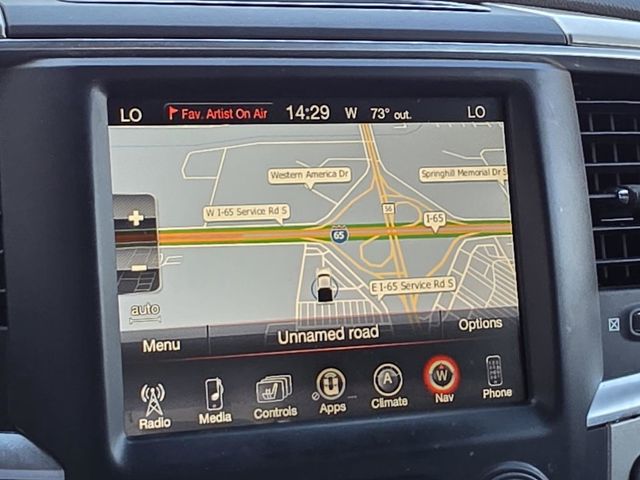 2016 Ram 1500 4WD Crew Cab 140.5" SLT - 22982681 - 11