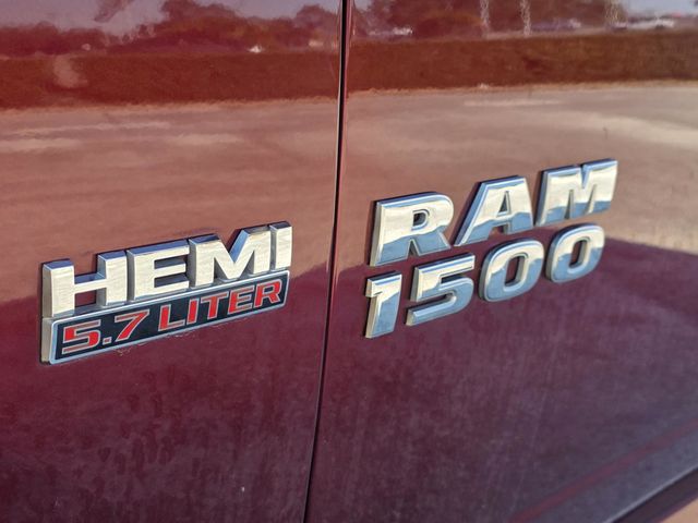 2016 Ram 1500 4WD Crew Cab 140.5" SLT - 22982681 - 30