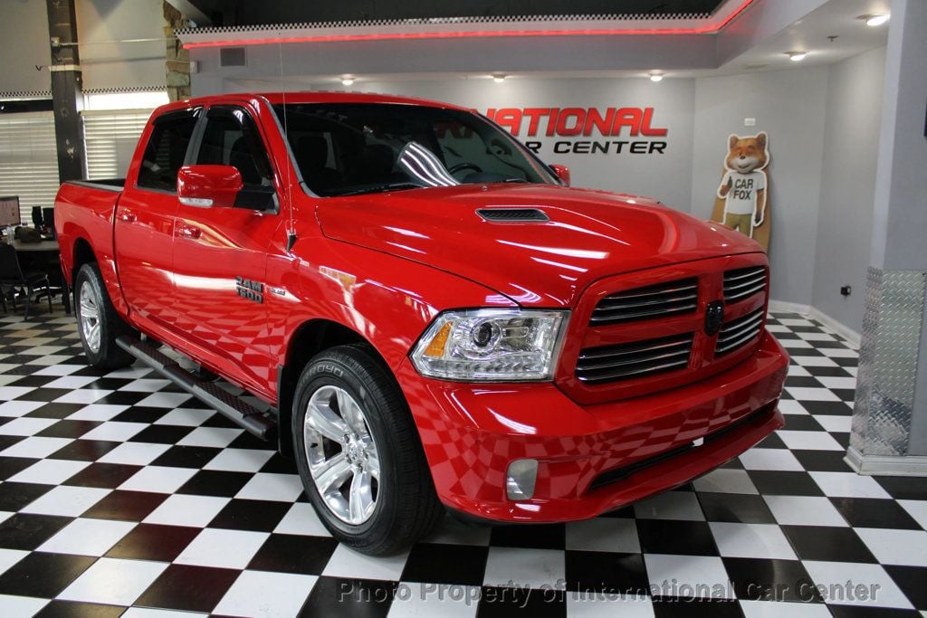 2016 Ram 1500 Sport photo 2