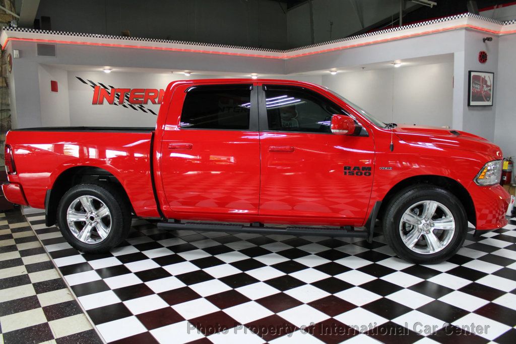 2016 Ram 1500 Sport photo 4