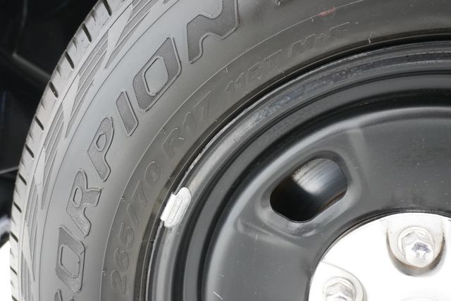 2016 Ram 1500 4WD Crew Cab 140.5" Tradesman - 22968888 - 22