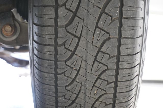 2016 Ram 1500 4WD Crew Cab 140.5" Tradesman - 22968888 - 23