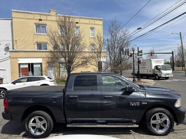 2016 Ram 1500 4WD Crew Cab 140.5" Tradesman - 23006143 - 9