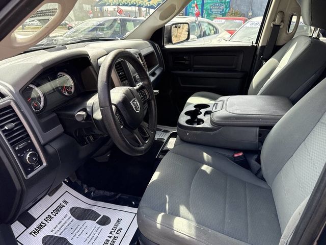 2016 Ram 1500 4WD Crew Cab 140.5" Tradesman - 23006143 - 16