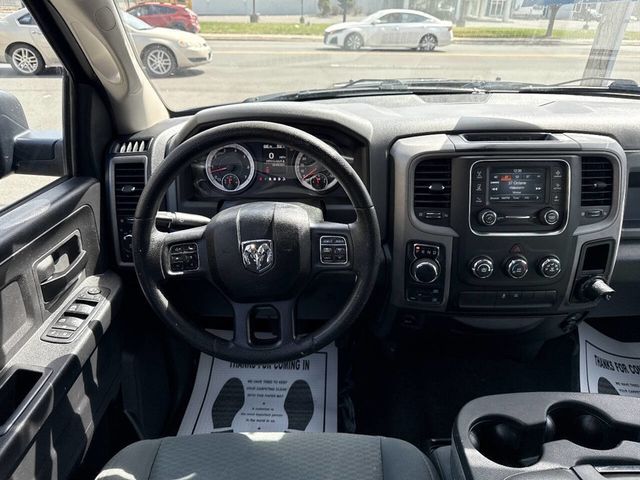 2016 Ram 1500 4WD Crew Cab 140.5" Tradesman - 23006143 - 18