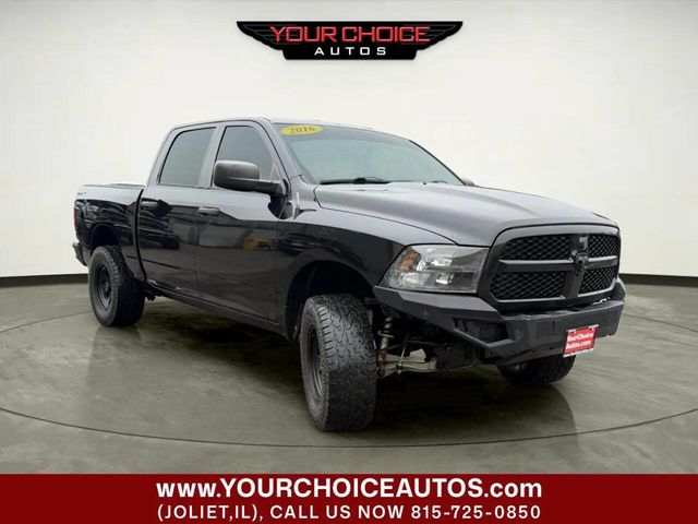 2016 Ram 1500 4WD Crew Cab 140.5" Tradesman - 22993941 - 9