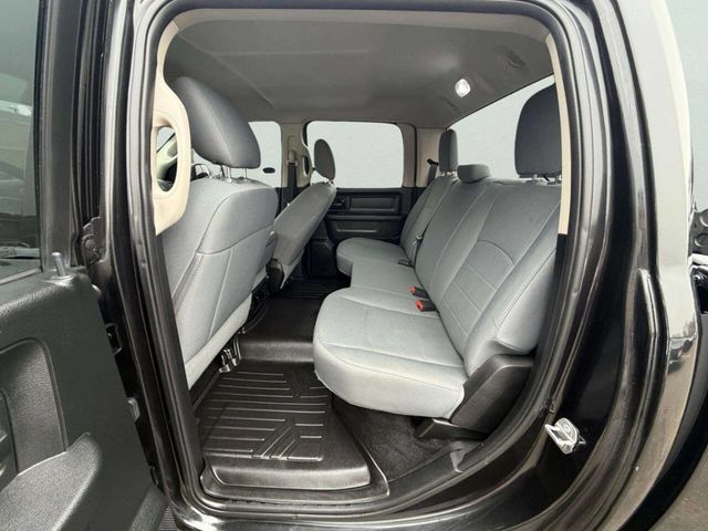 2016 Ram 1500 4WD Crew Cab 140.5" Tradesman - 22993941 - 20