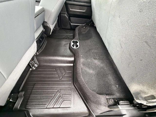 2016 Ram 1500 4WD Crew Cab 140.5" Tradesman - 22993941 - 21