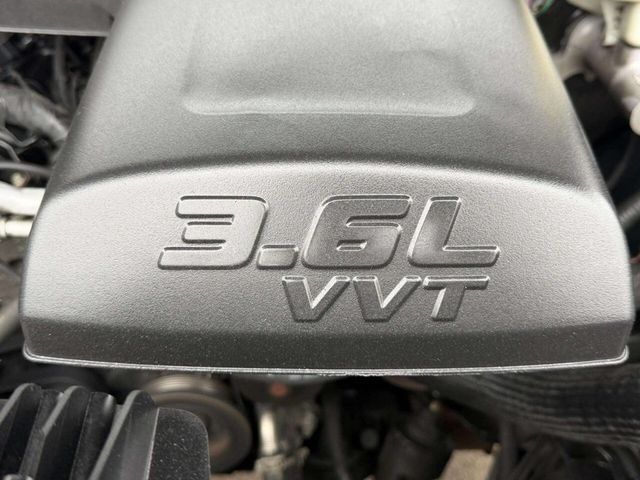 2016 Ram 1500 4WD Crew Cab 140.5" Tradesman - 22993941 - 30