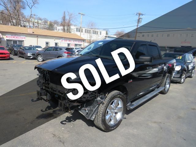 2016 Ram 1500 4WD Crew Cab 149" Big Horn - 22797496 - 0