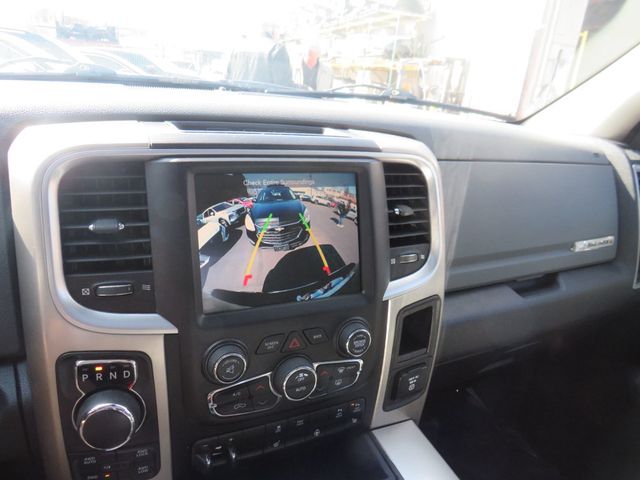 2016 Ram 1500 4WD Crew Cab 149" Big Horn - 22797496 - 15