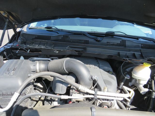 2016 Ram 1500 4WD Crew Cab 149" Big Horn - 22797496 - 20