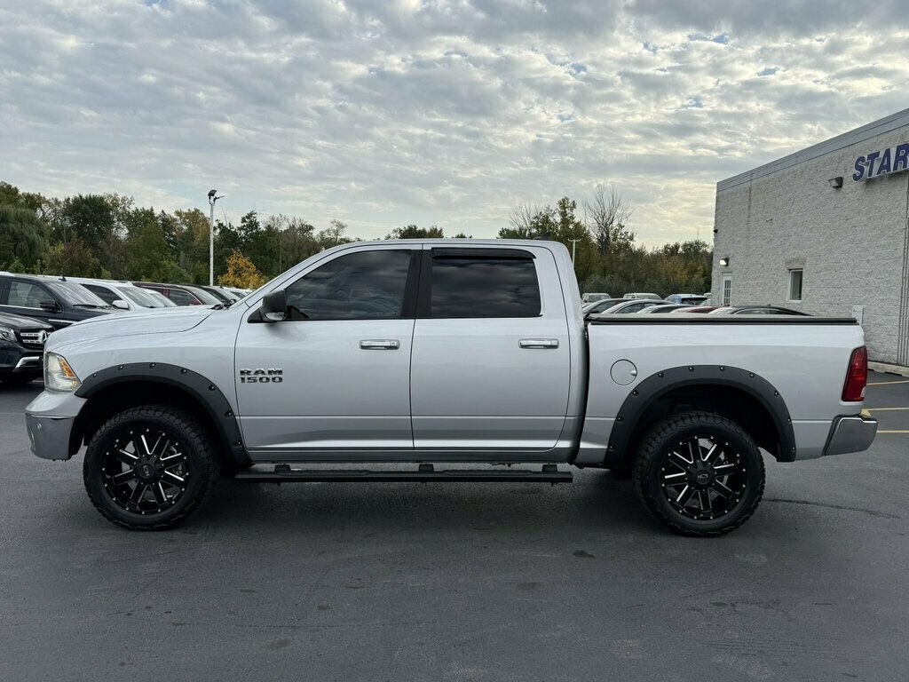 2016 Ram 1500 4WD Crew Cab 149" Big Horn - 23094168 - 14