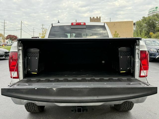 2016 Ram 1500 4WD Crew Cab 149" Big Horn - 23094168 - 32