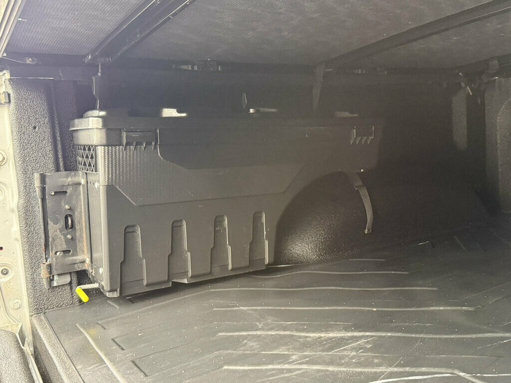2016 Ram 1500 4WD Crew Cab 149" Big Horn - 23094168 - 33