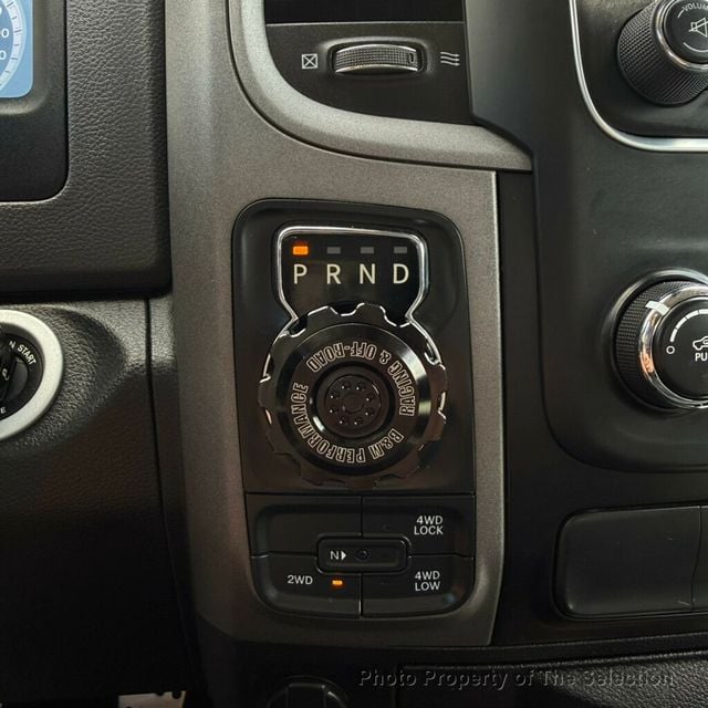 2016 Ram 1500 4WD CREW CAB EXPRESS W/EXPRESS PACKAGE & HEMI - 22996235 - 29