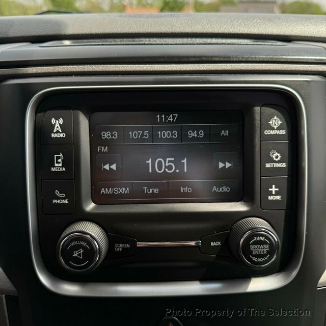 2016 Ram 1500 4WD CREW CAB EXPRESS W/EXPRESS PACKAGE & HEMI - 22996235 - 31