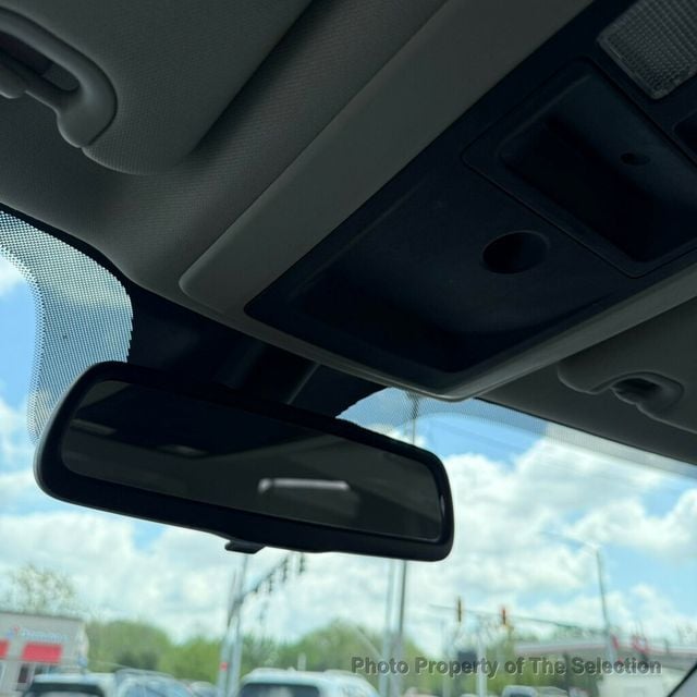 2016 Ram 1500 4WD CREW CAB EXPRESS W/EXPRESS PACKAGE & HEMI - 22996235 - 35