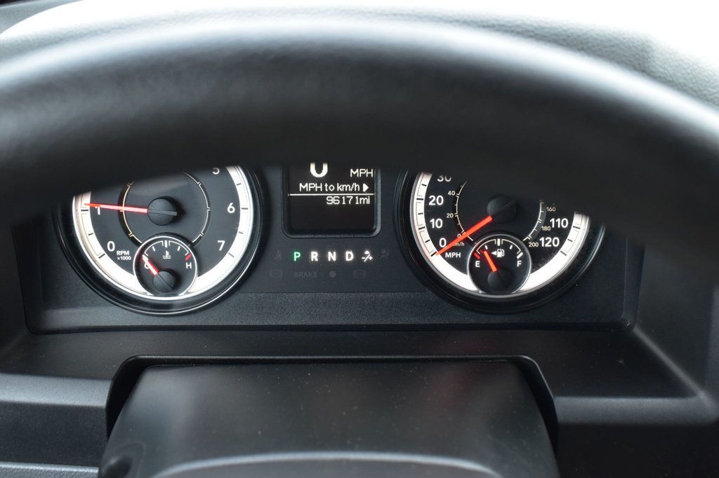 2016 Ram 1500 4WD Quad Cab 140.5" Express - 22839311 - 27