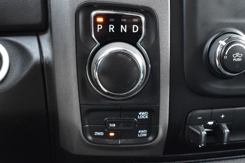 2016 Ram 1500 4WD Quad Cab 140.5" Express - 22839311 - 28