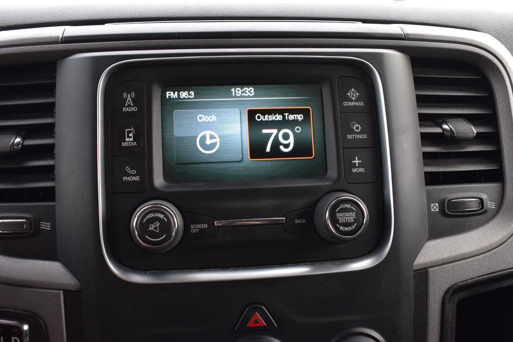 2016 Ram 1500 4WD Quad Cab 140.5" Express - 22839311 - 32