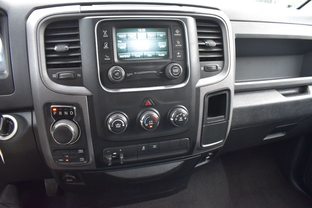 2016 Ram 1500 4WD Quad Cab 140.5" Express - 22839311 - 34