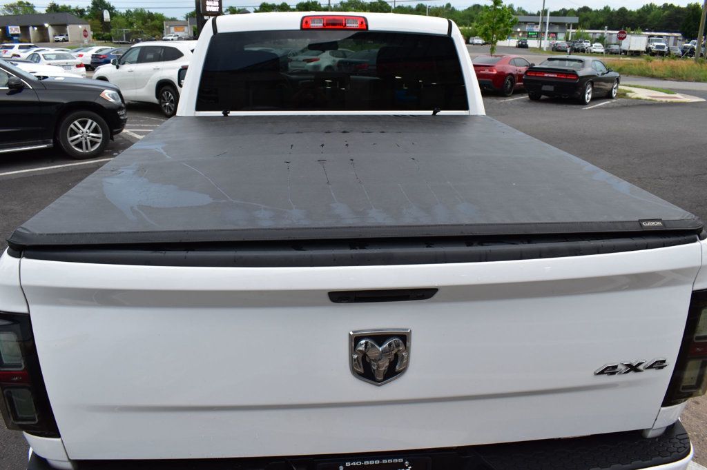 2016 Ram 1500 4WD Quad Cab 140.5" Express - 22839311 - 54