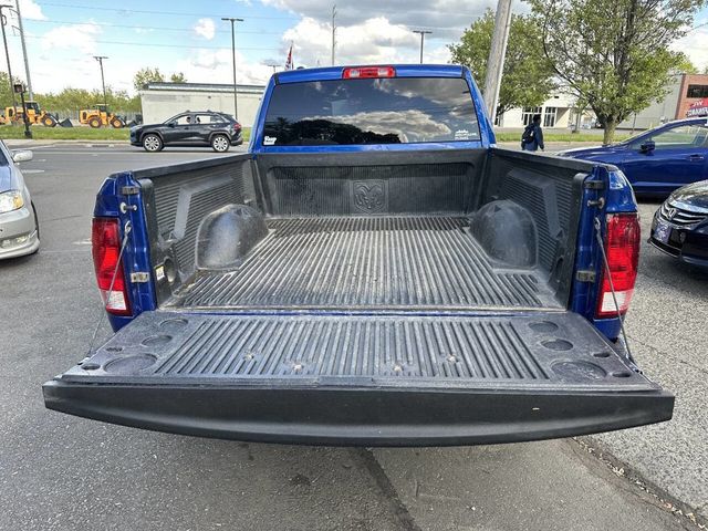 2016 Ram 1500 4WD Quad Cab 140.5" Express - 23025298 - 10