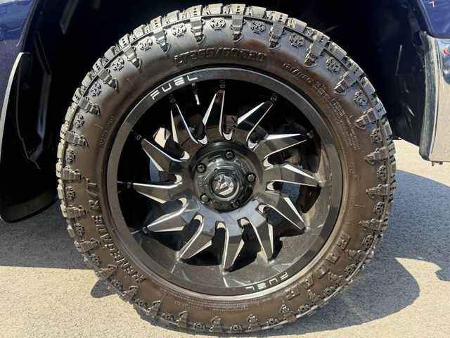 2016 Ram 1500 4WD Quad Cab 140.5'' SLT w/ 20'' Fuel Off-Road Saber Wheels - 23010915 - 3