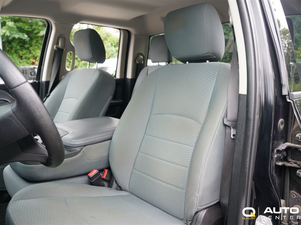 2016 Ram 1500 4WD Quad Cab 140.5" Tradesman - 22883295 - 15