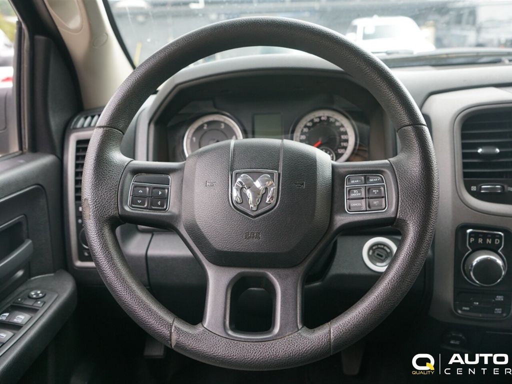 2016 Ram 1500 4WD Quad Cab 140.5" Tradesman - 22883295 - 23