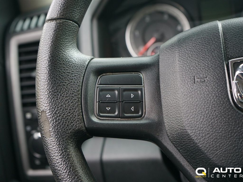 2016 Ram 1500 4WD Quad Cab 140.5" Tradesman - 22883295 - 24