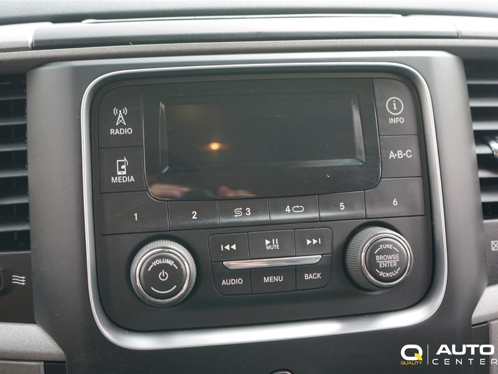 2016 Ram 1500 4WD Quad Cab 140.5" Tradesman - 22883295 - 30