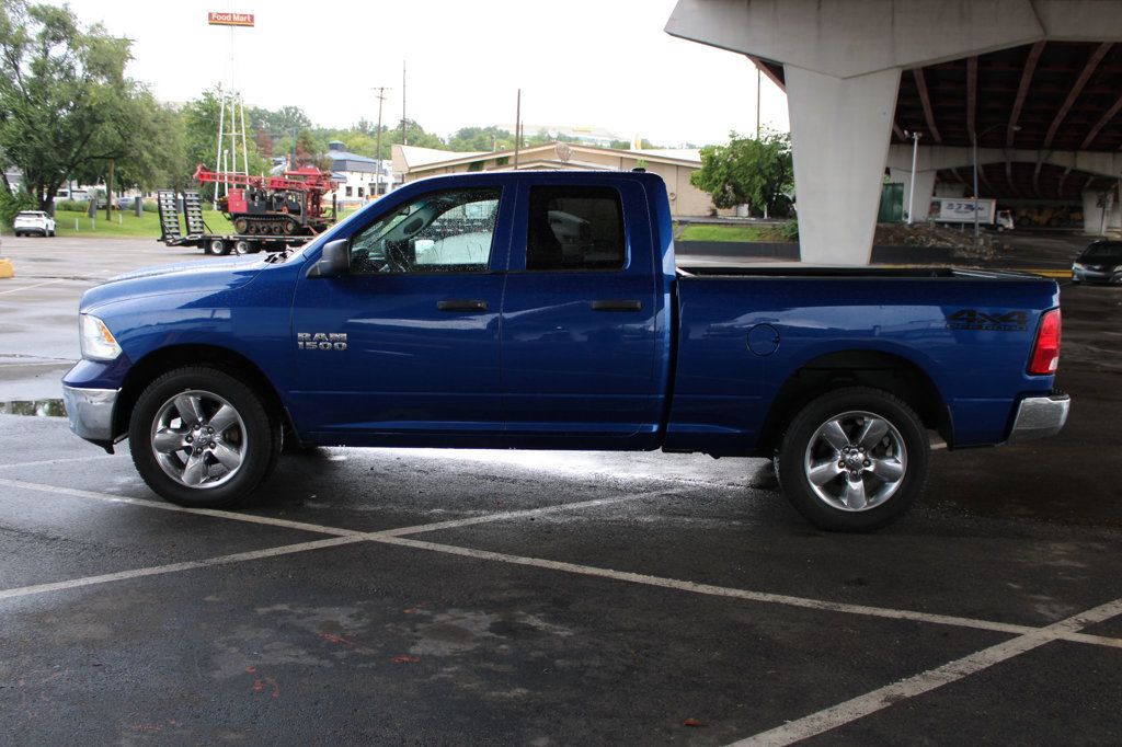 2016 Ram 1500 4WD Quad Cab 140.5" Tradesman - 23053068 - 0