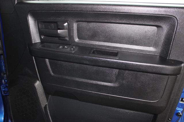 2016 Ram 1500 4WD Quad Cab 140.5" Tradesman - 23053068 - 11