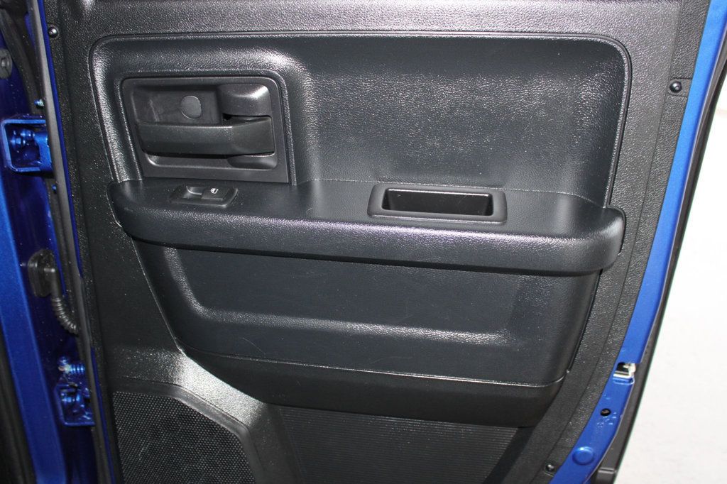 2016 Ram 1500 4WD Quad Cab 140.5" Tradesman - 23053068 - 14