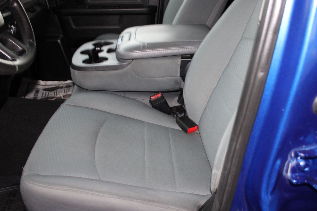 2016 Ram 1500 4WD Quad Cab 140.5" Tradesman - 23053068 - 16