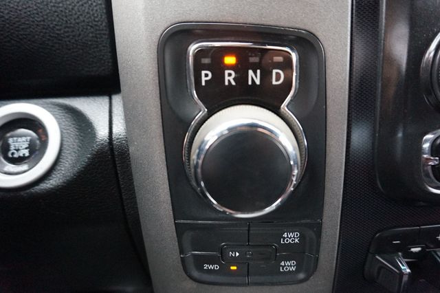 2016 Ram 1500 4WD, REBEL, MOON ROOF, NAVIGATION, BACKUP CAMERA.KEYLESS ENTRY - 22987740 - 26