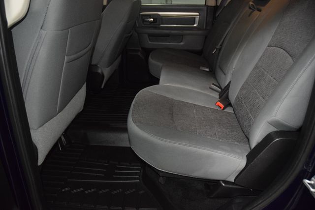 2016 Ram 1500 Big Horn - 23082076 - 36