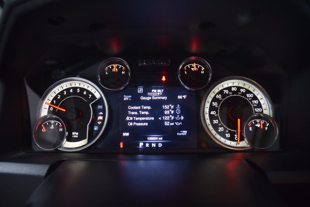 2016 Ram 1500 Big Horn - 23082076 - 44