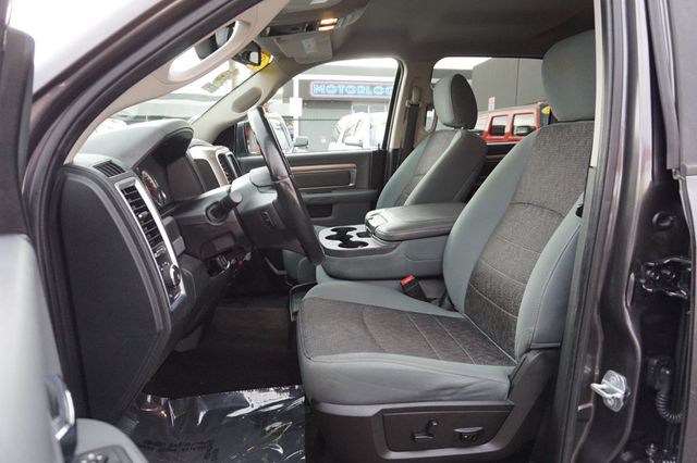 2016 Ram 1500 BIG HORN, PREMIUM WHEELS, TOWING PACKAGE, CLOTH SEATS - 22879331 - 16