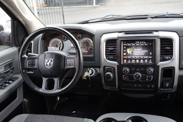 2016 Ram 1500 BIG HORN, PREMIUM WHEELS, TOWING PACKAGE, CLOTH SEATS - 22879331 - 36