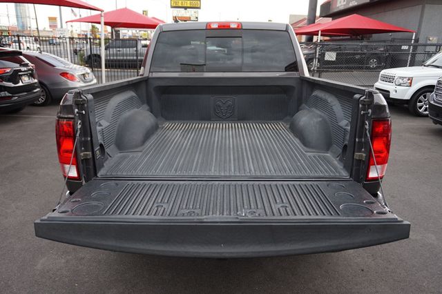 2016 Ram 1500 BIG HORN, PREMIUM WHEELS, TOWING PACKAGE, CLOTH SEATS - 22879331 - 7