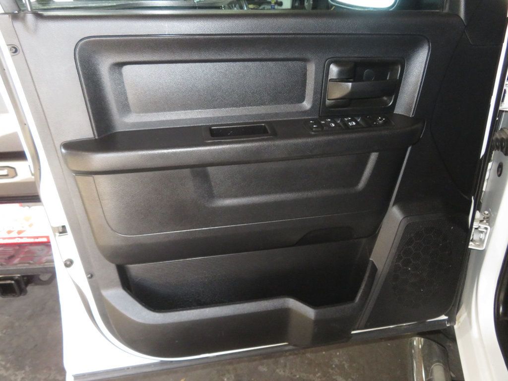 2016 Ram 1500 Express photo 16